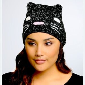 ⭐️3 for $15-Torrid Knitted Cat Beanie
